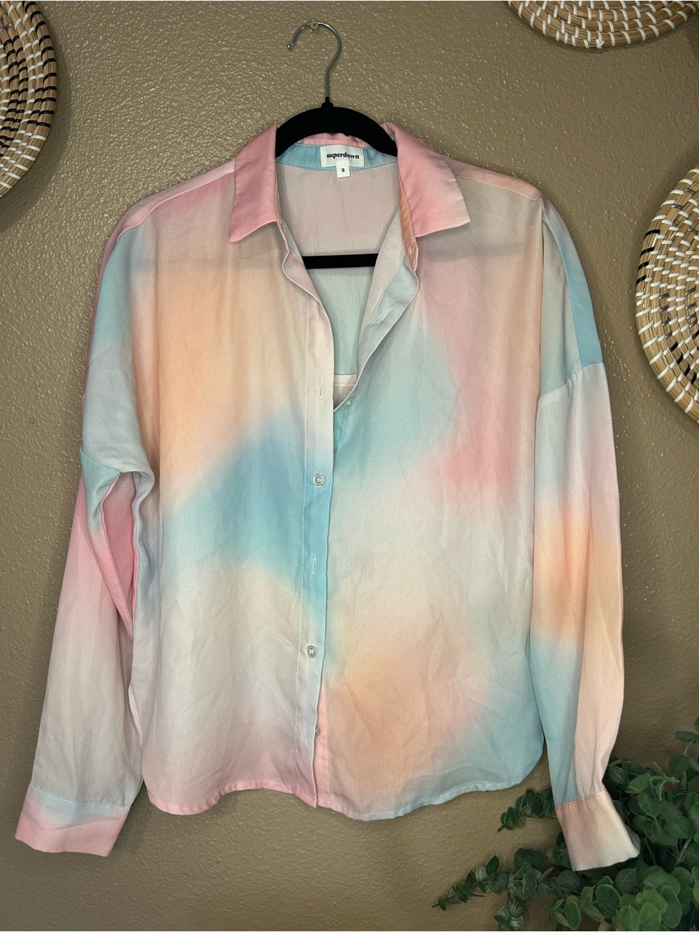 Superdown Miranda pastel tie-dye ombré blouse in size S